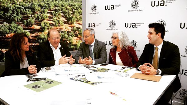 IMG_2543-12-06-17-08-33